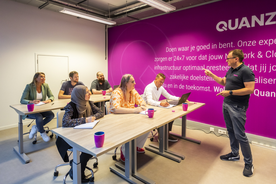 Foto van een seminar bij Quanza, het leukste IT bedrijf van Amsterdam.